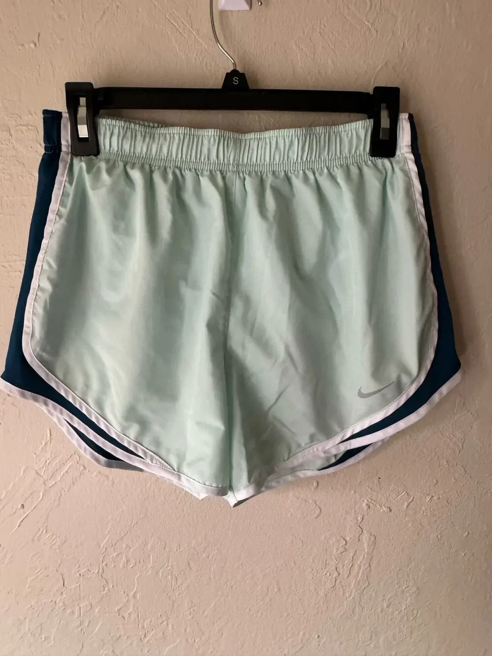 Nike Dri Fit Women's Pale Blue Shorts Size M